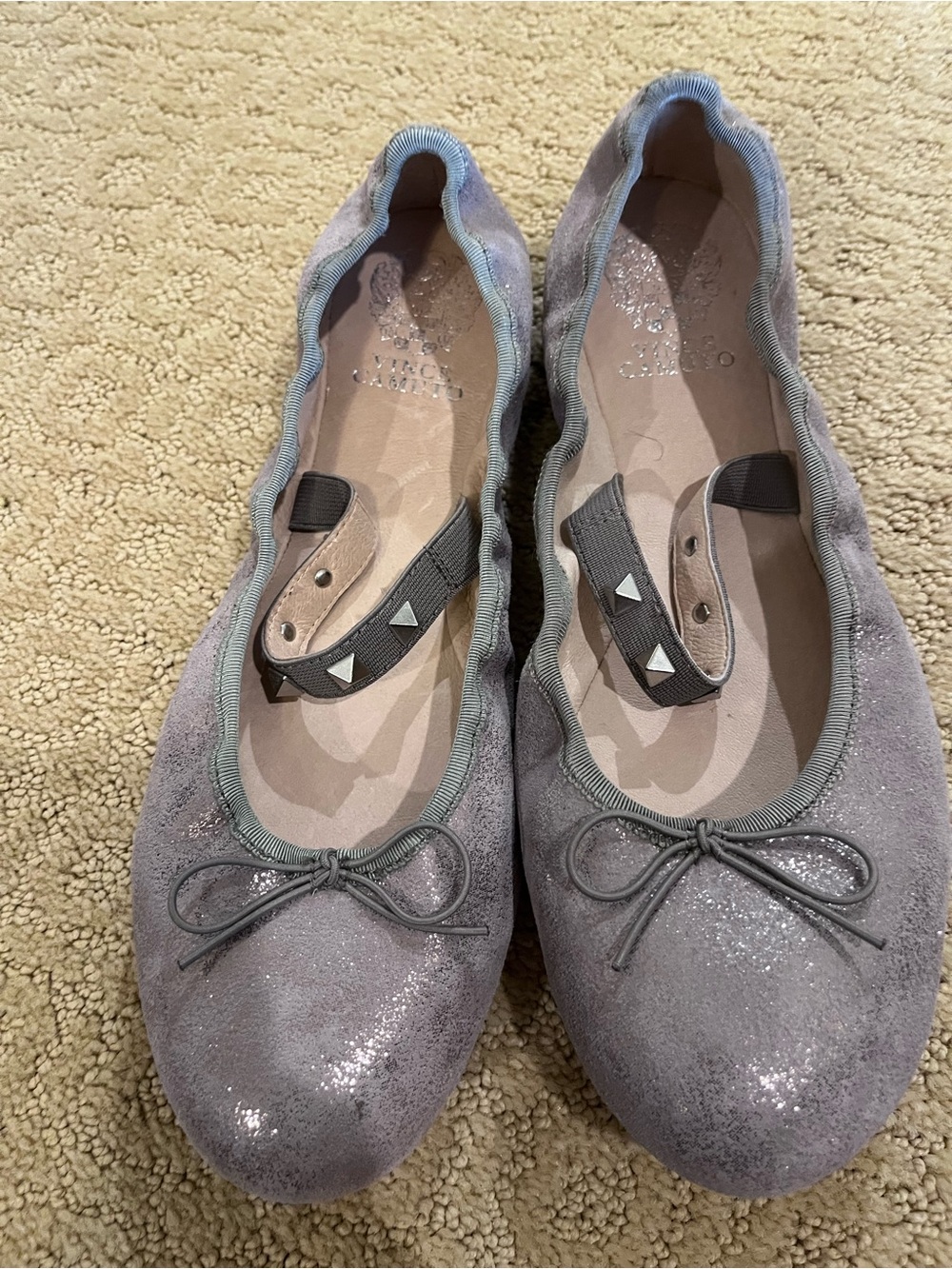 Vince Camuto metallic silver ballet flats size 9